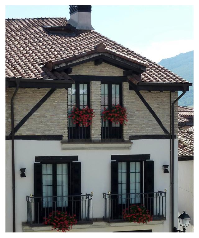 Hotel Rural Latxanea Alsasua Exterior foto